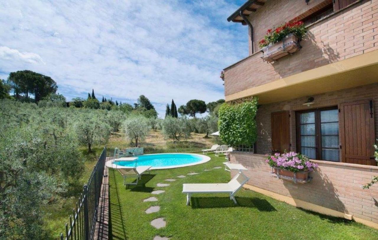 Casa Vacanze Con Piscina A San Gimignano Aparthotel Екстериор снимка