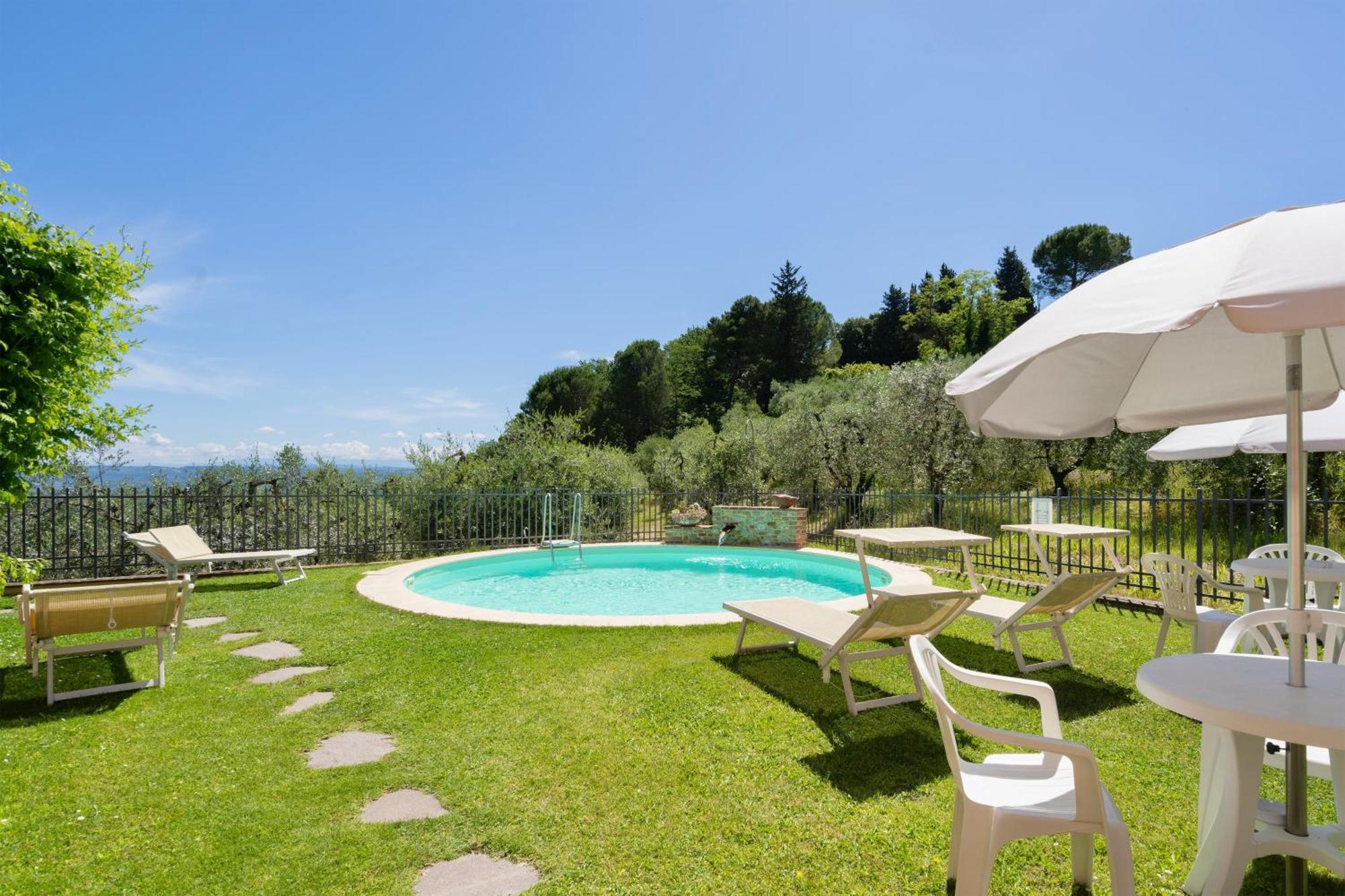 Casa Vacanze Con Piscina A San Gimignano Aparthotel Екстериор снимка